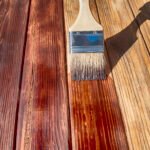 Професионално лакиране на изциклен паркет с висок клас износоустойчив немски лак.