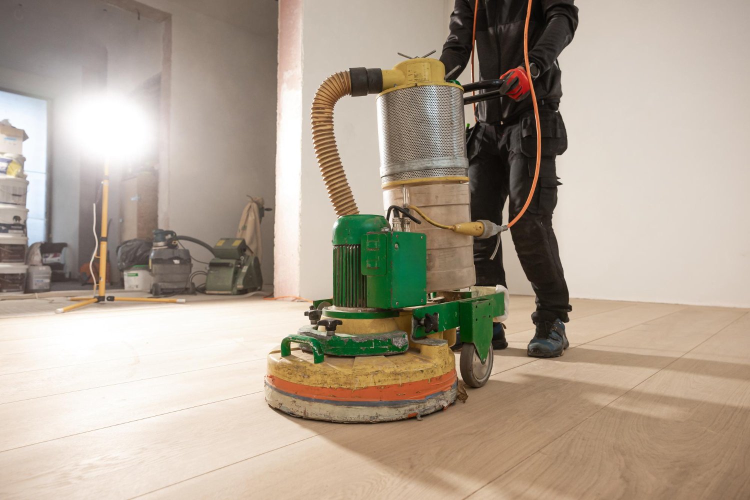 Фирма за циклене на паркет